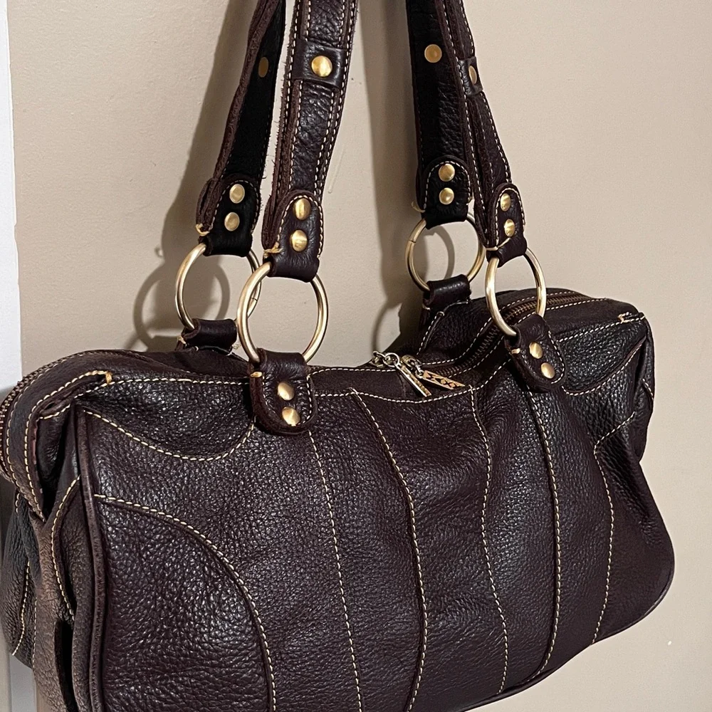 MAXX NY Leather Shoulder Bag. Deep Expresso Brown, Gold Accents, Dust Bag - Picture 4 of 16